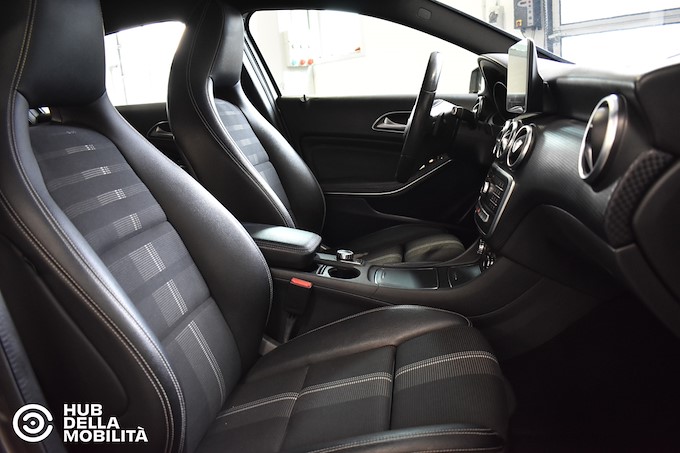 MERCEDES-BENZ A 180 d Automatic Sport